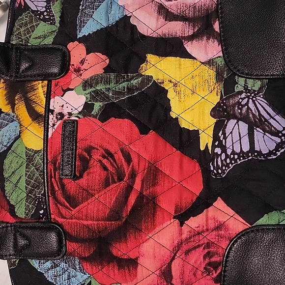 Vera Bradley purse! - Picture 3 of 5